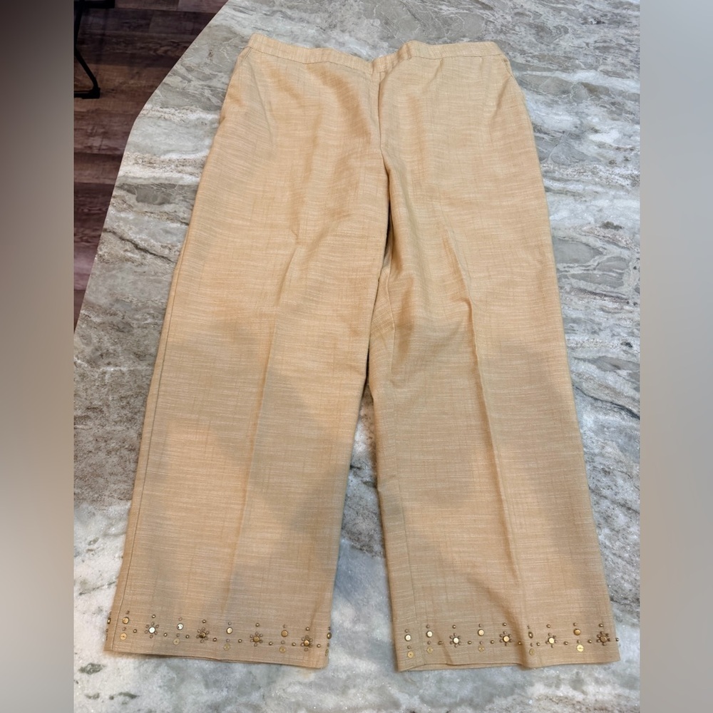 Alfred Dunner Pull On Pants Women’s 10 Beige Embellished Hem Elastic Waist